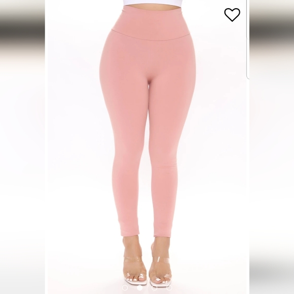 Fashion nova legging - Picture 2 of 5